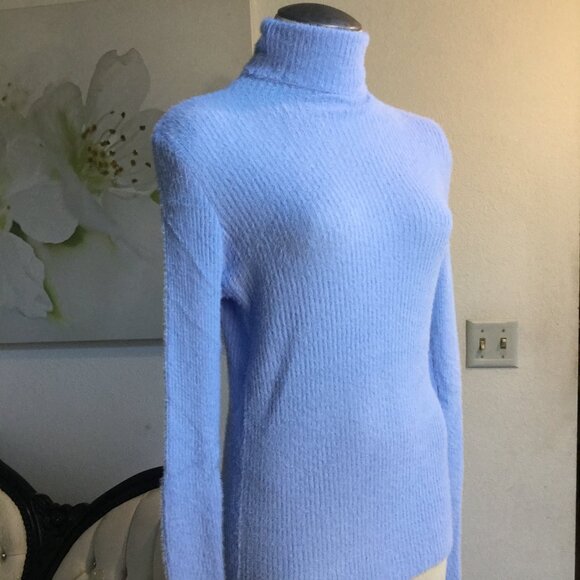 SCHRISTINA CO Turtleneck Soft Knit Sweater Pullover Fuzzy Fluffy Light Blue S/M - Picture 1 of 8